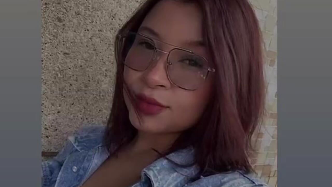 😚😚😚😚😚😚😚😚😚😚😚 – video modela na kameri Karlaliones69