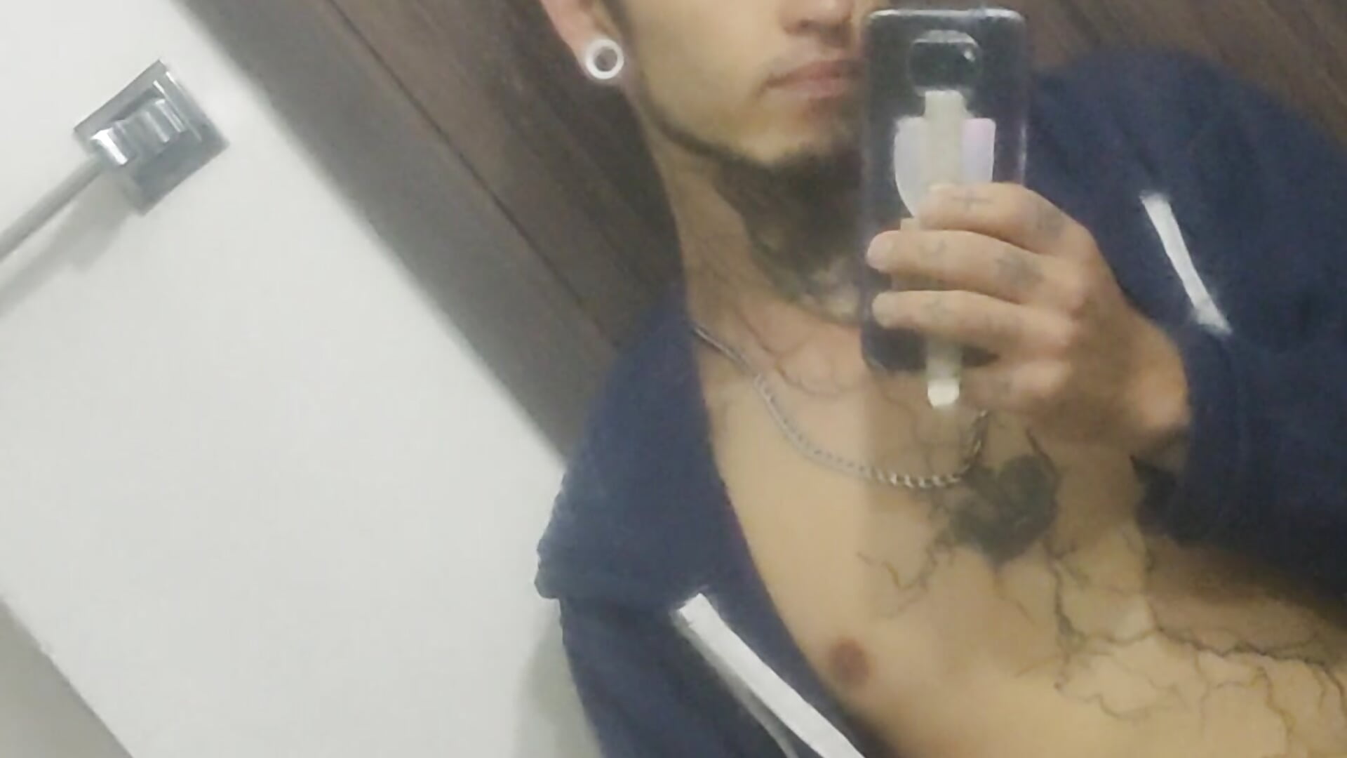 VID_20251005_221230 - 視頻由 Tattoboy19cm 主播提供