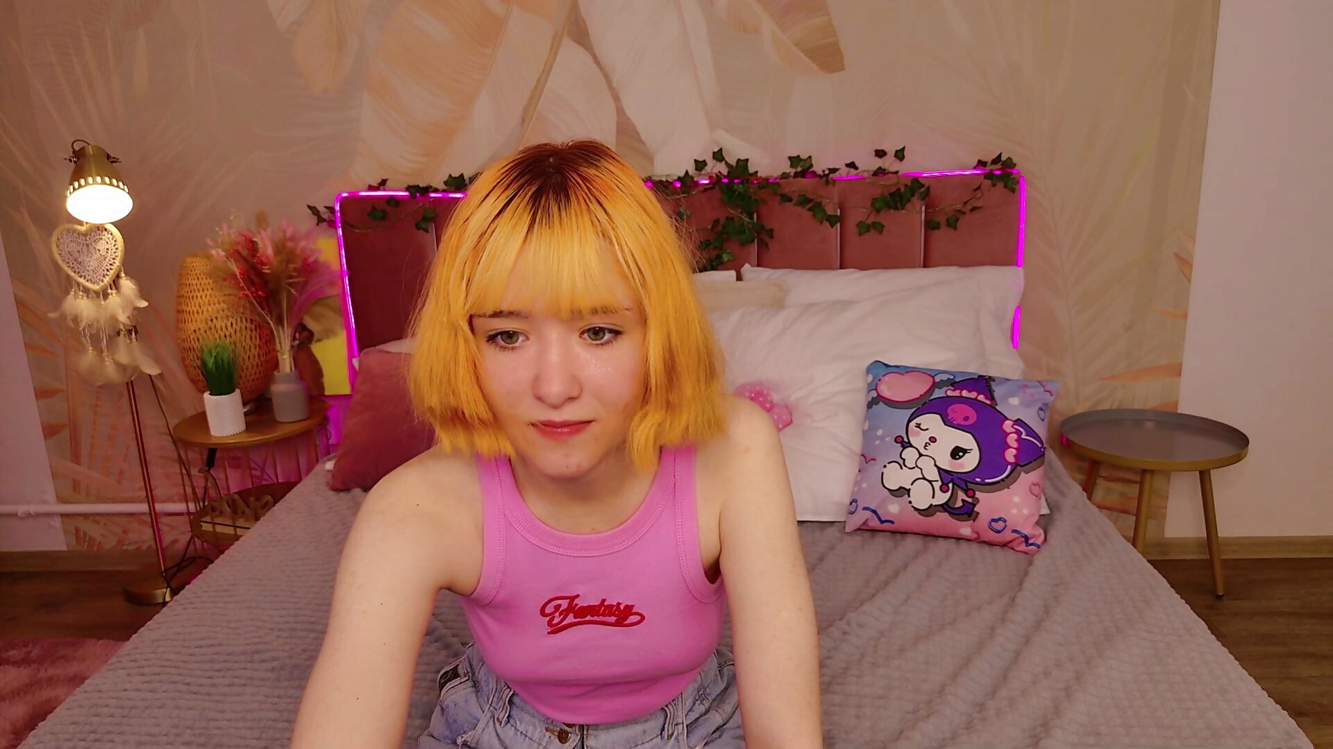 Hi - Vídeo de Ketrin_Jones, modelo de vídeos