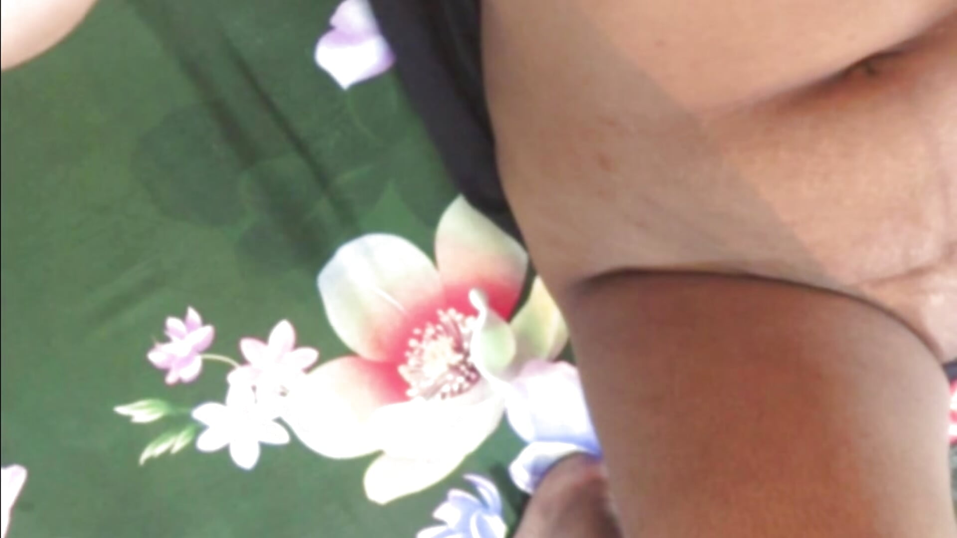 Pussy cumshort - video by tissa12 cam model