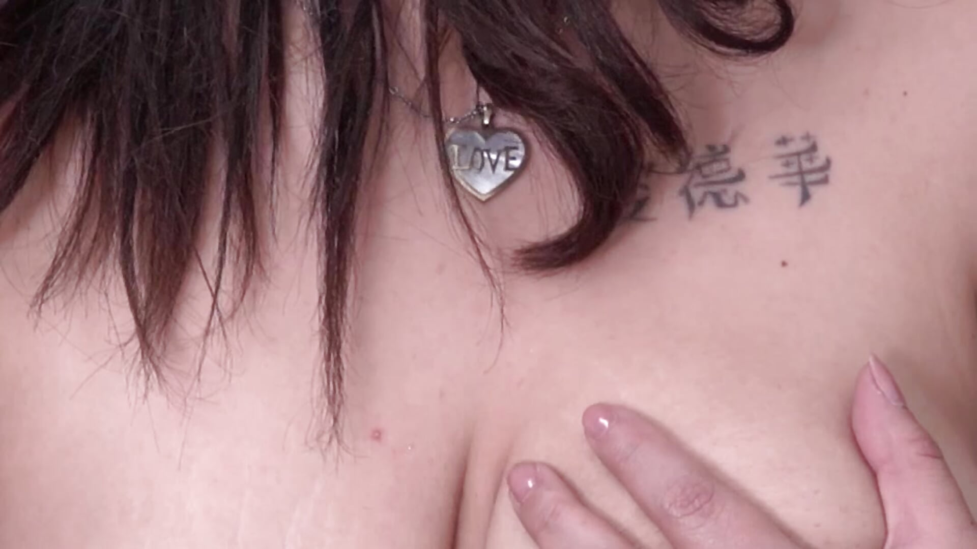 MOVIL EVA 8 - video by AthensRussell cam model