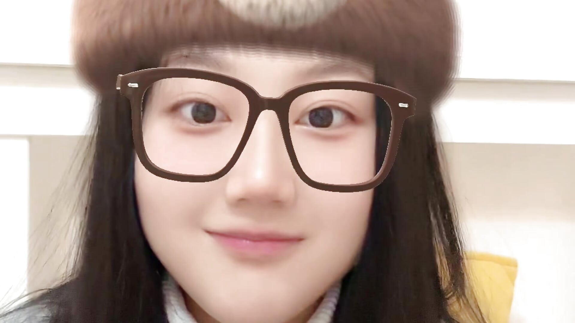 眼镜🐻 - video by xena0501 cam model