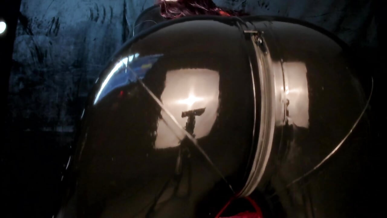 BRIGHT  LATEX - video by Moon_Dark520 cam model