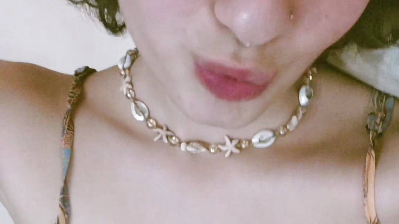 Hi 💦 - video by LuaBusch cam model