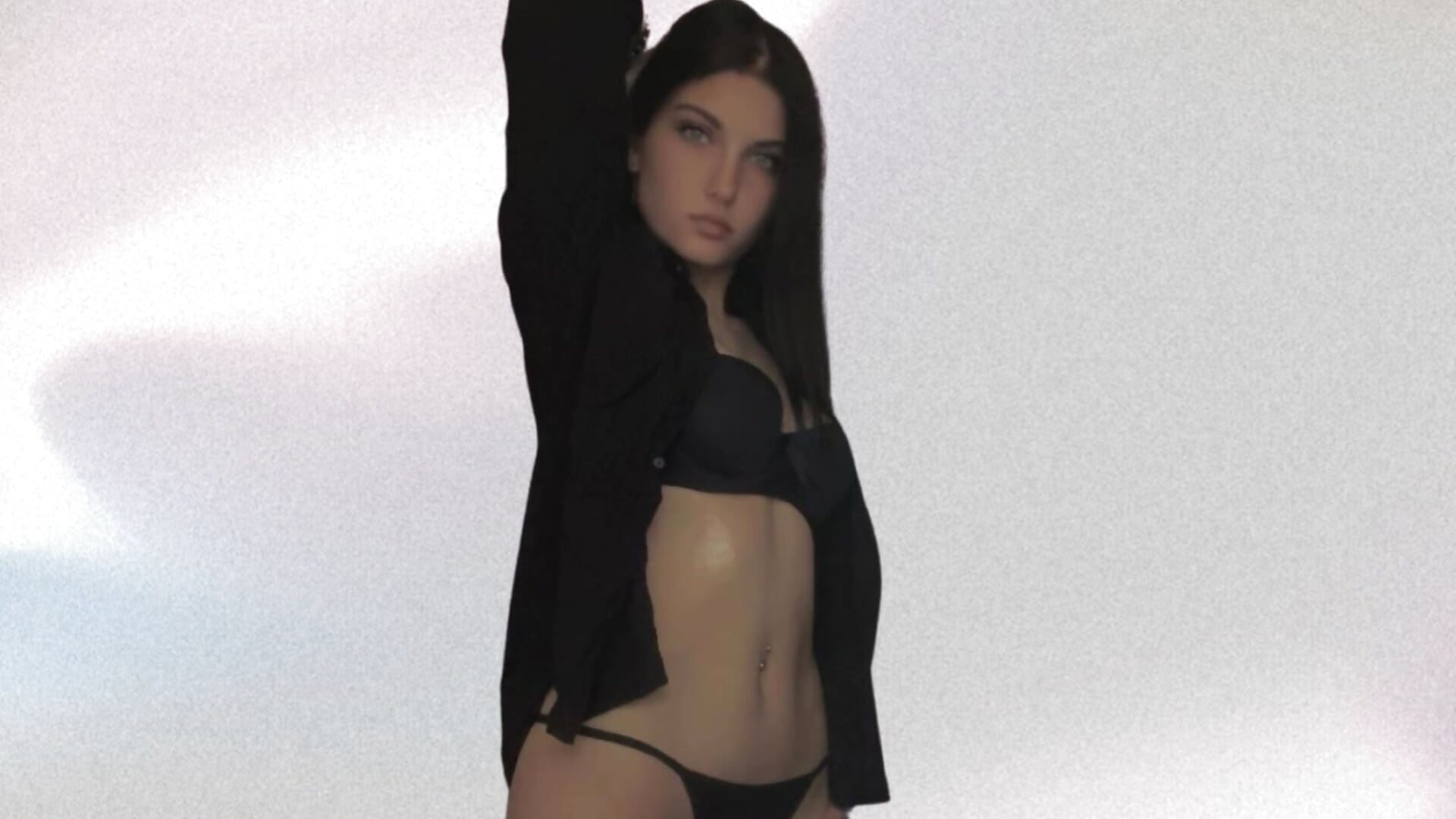 Untitled design - video by ElizeTaylor cam model