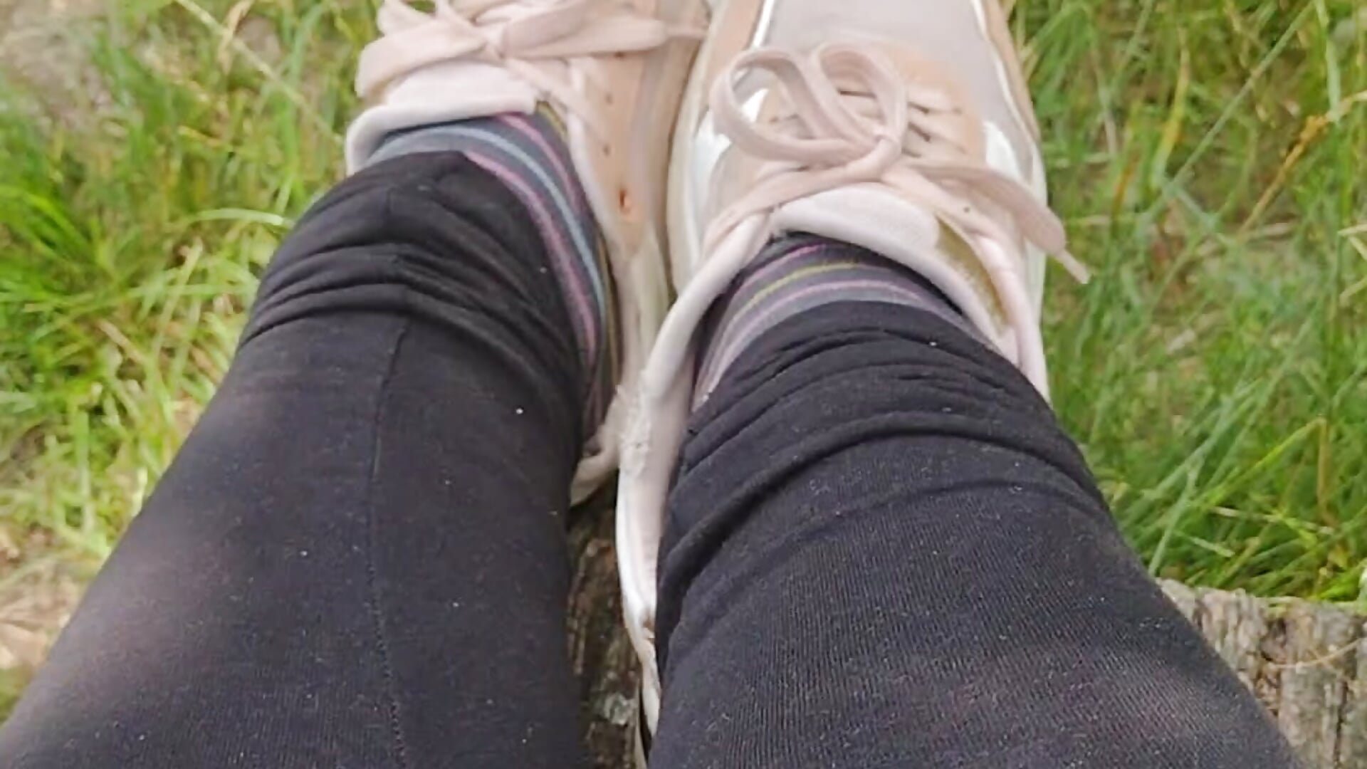 Perfekt für Fussliebhaber - vidéo du modèle de showcams Feuchtekitty92@xh