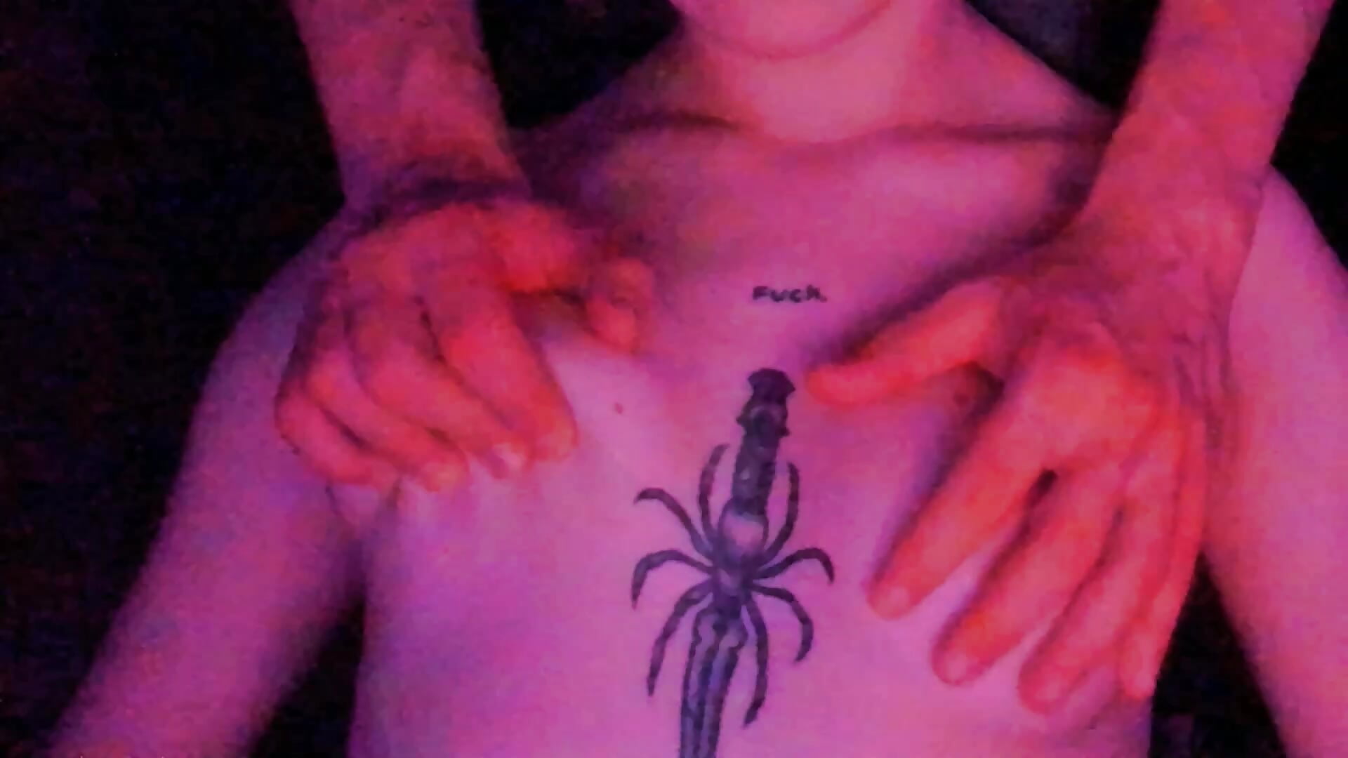 pretty tits😋 - video by gretty_love cam model