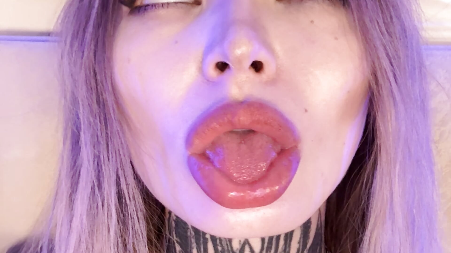 Will you feed me with your protein ?🥰🥛 - AriWild主播的视频