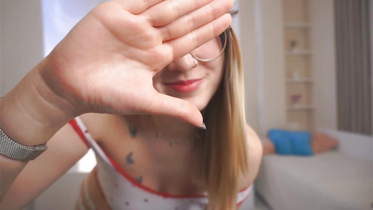 I follow tiktok trends - video by DarelleFaux cam model