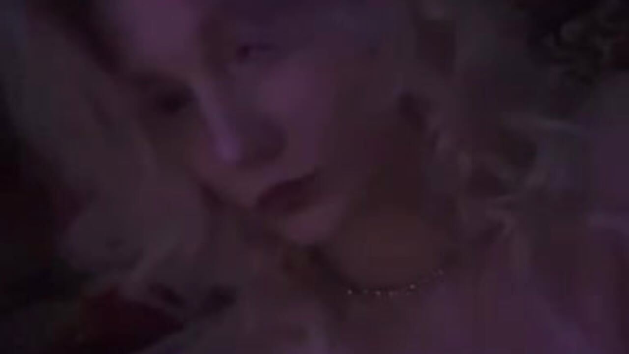 sweet me - video av GuessMyGame cam-modell