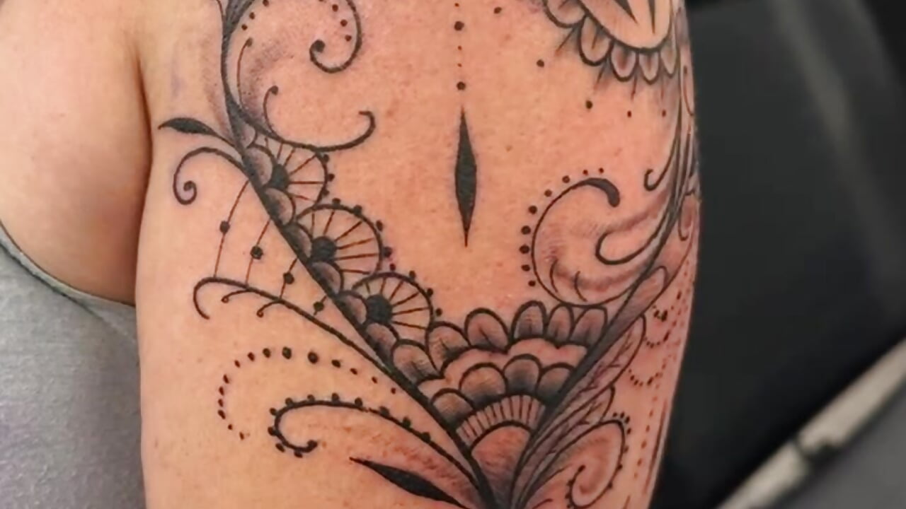 Tattoo - video by MidWestMilf80 cam model