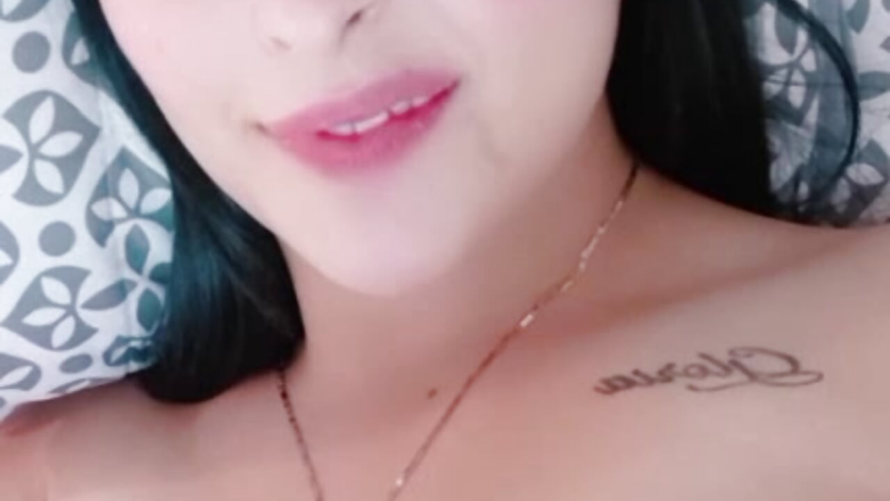 hey 💕 - video by Ahilin_luther cam model