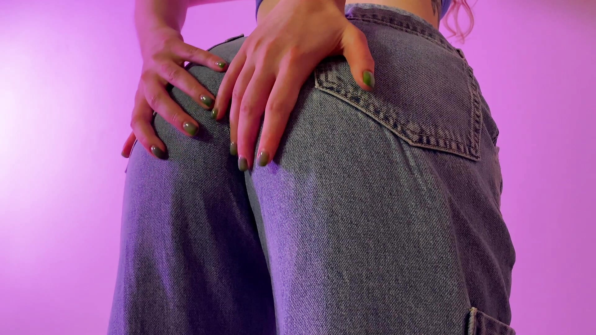 so hot Aurora - video by AuroraShoww cam model