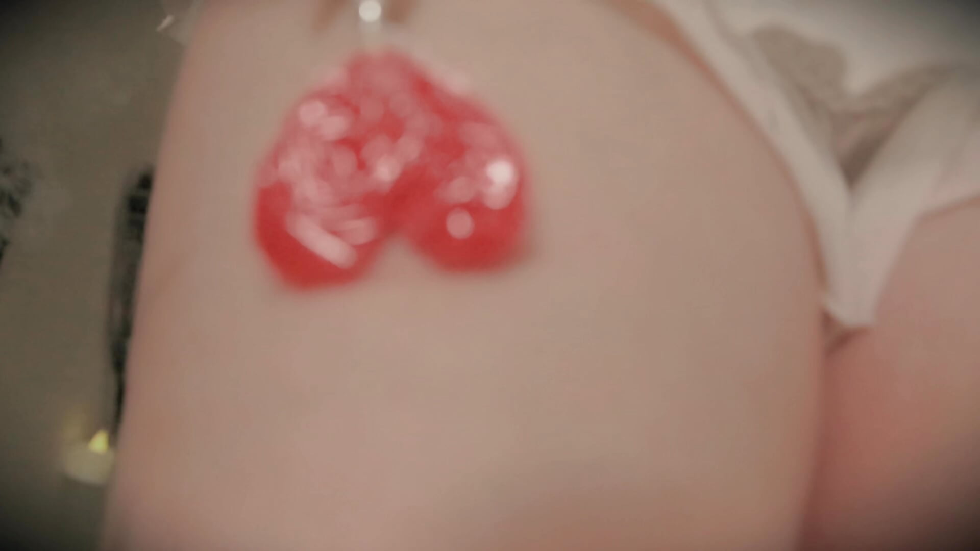 A sly clown girl invites you to her circus tent - video di Sofi_Spark modella di cam