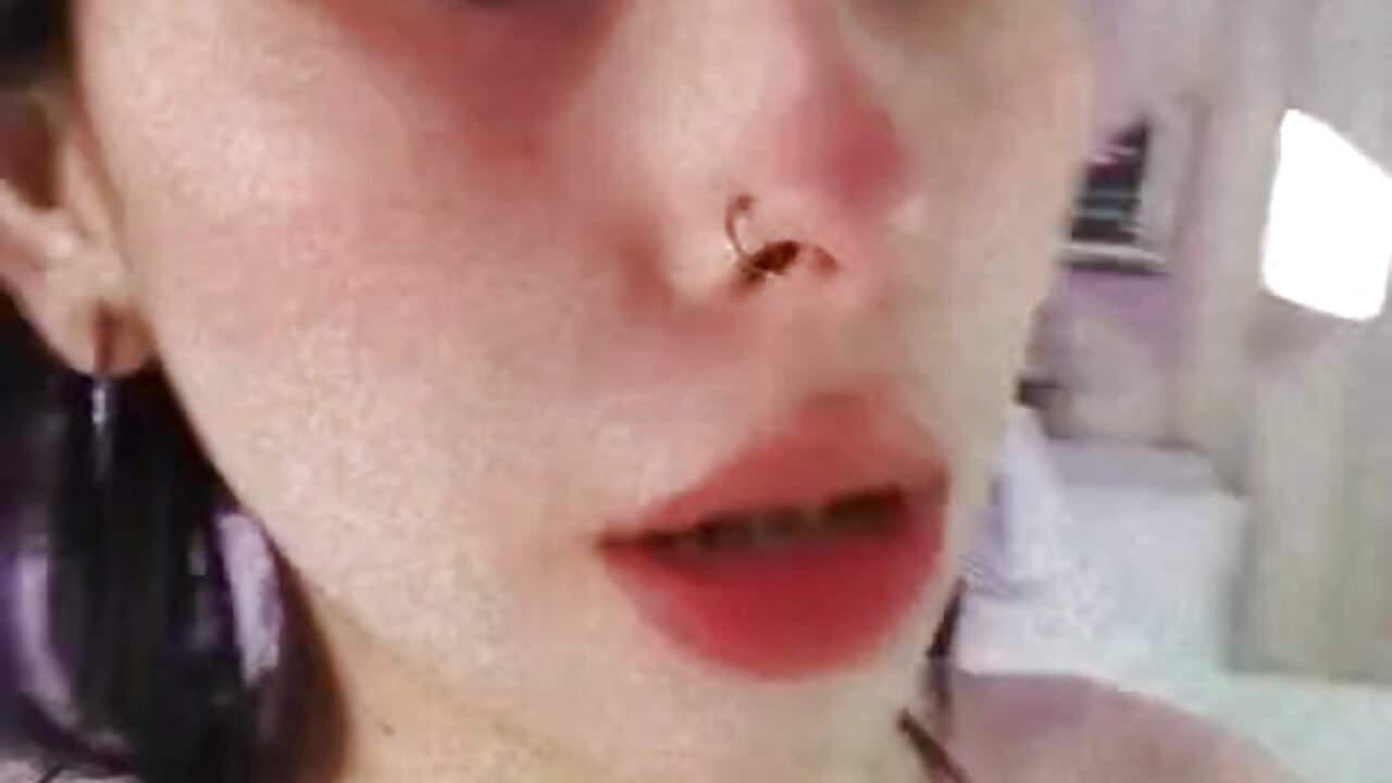 Piercings🦋 - video by Im_Molly_Angel cam model