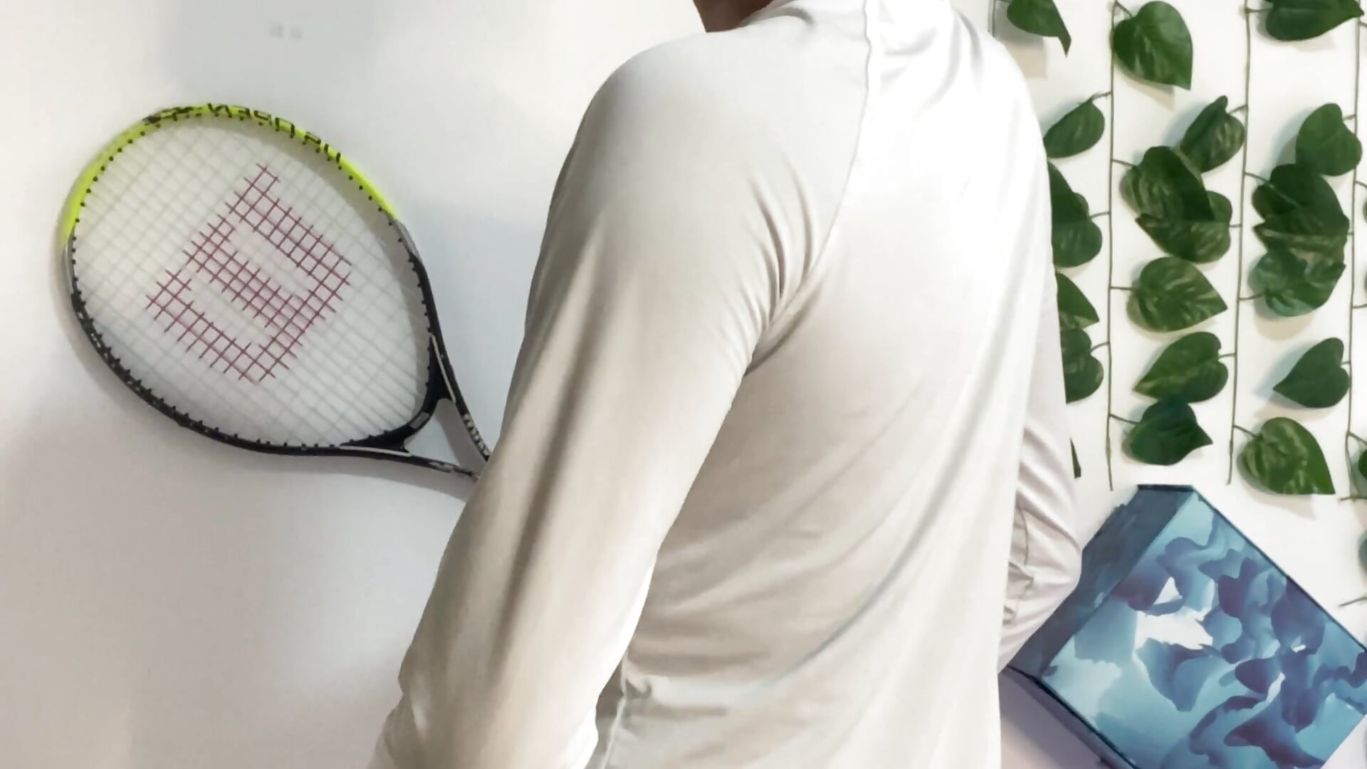 Dancing 🫣 - video by Angel_Flexxx cam model