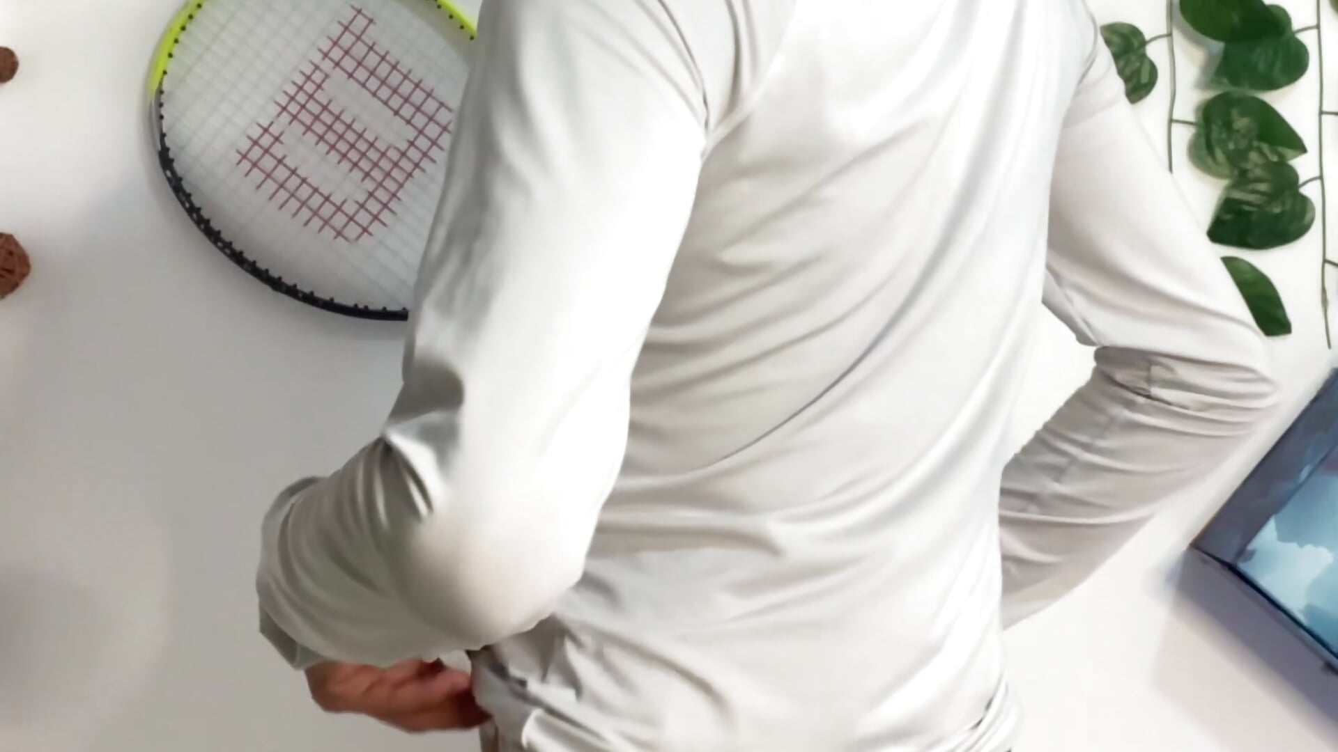 Dancing 🔥 - video by Angel_Flexxx cam model