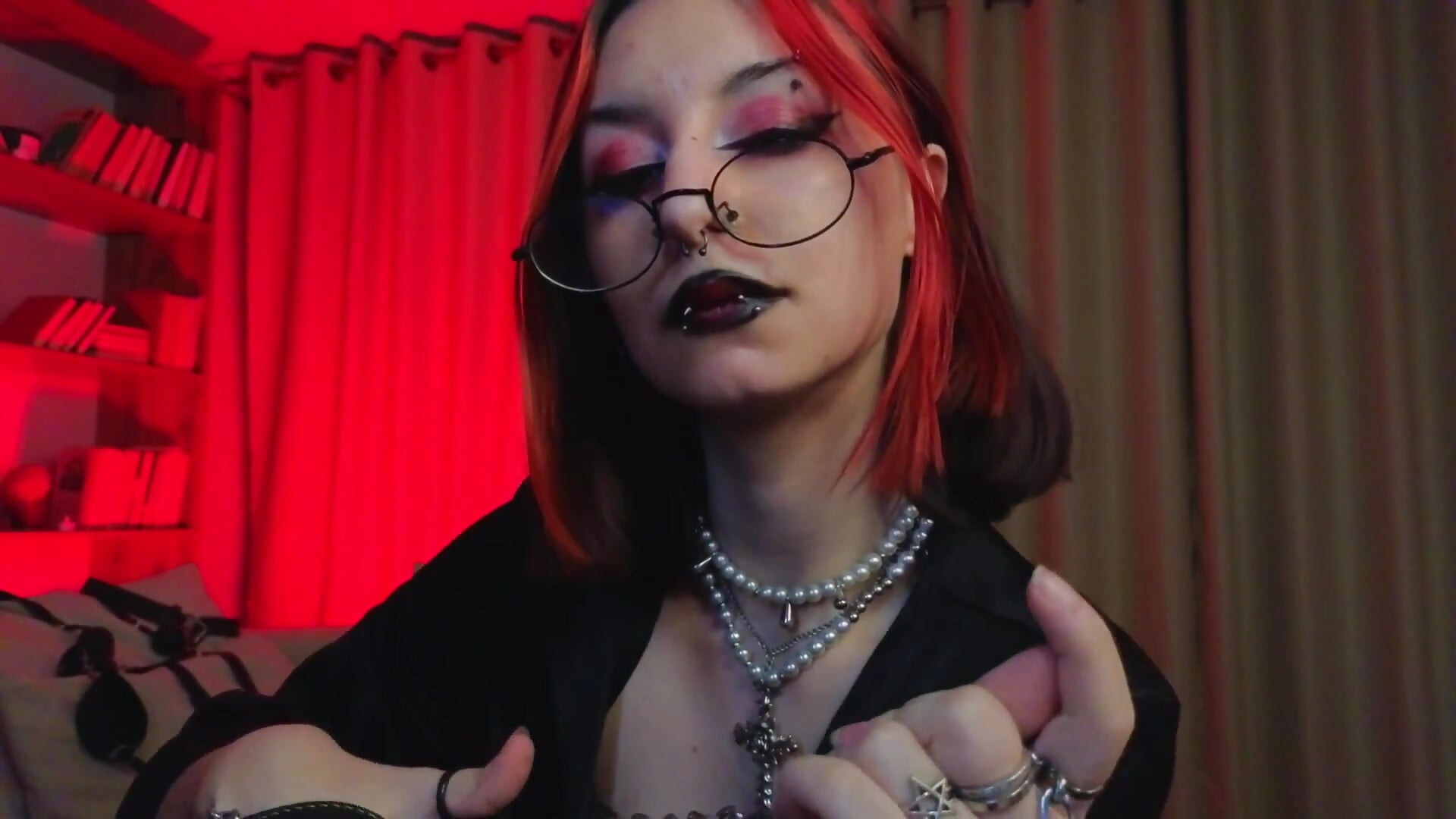 Stay. Right Here. - วิดีโอโดย Mistress__Marcelline โมเดลแคม