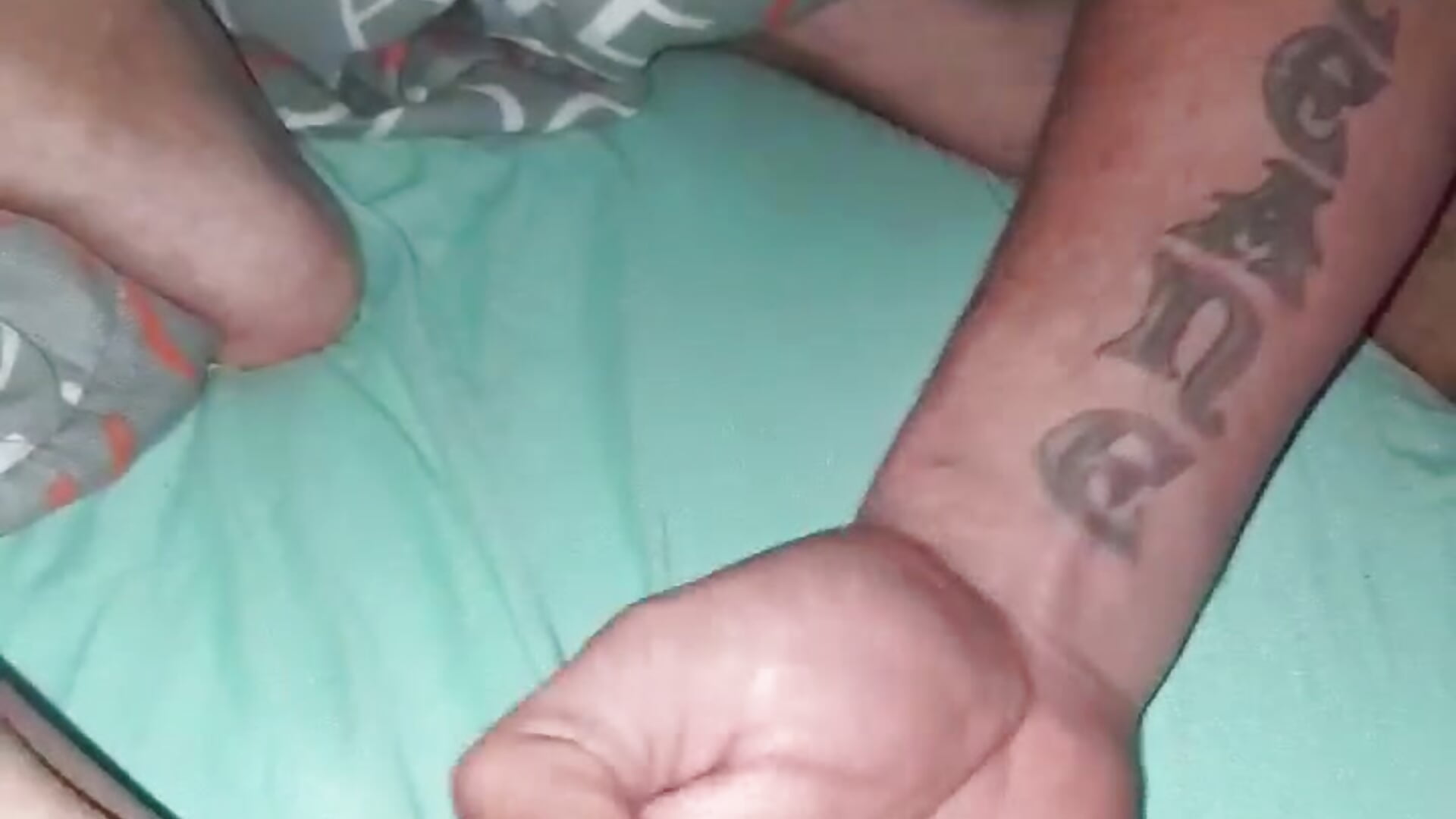 fist 3 - video by SophieTentation cam model