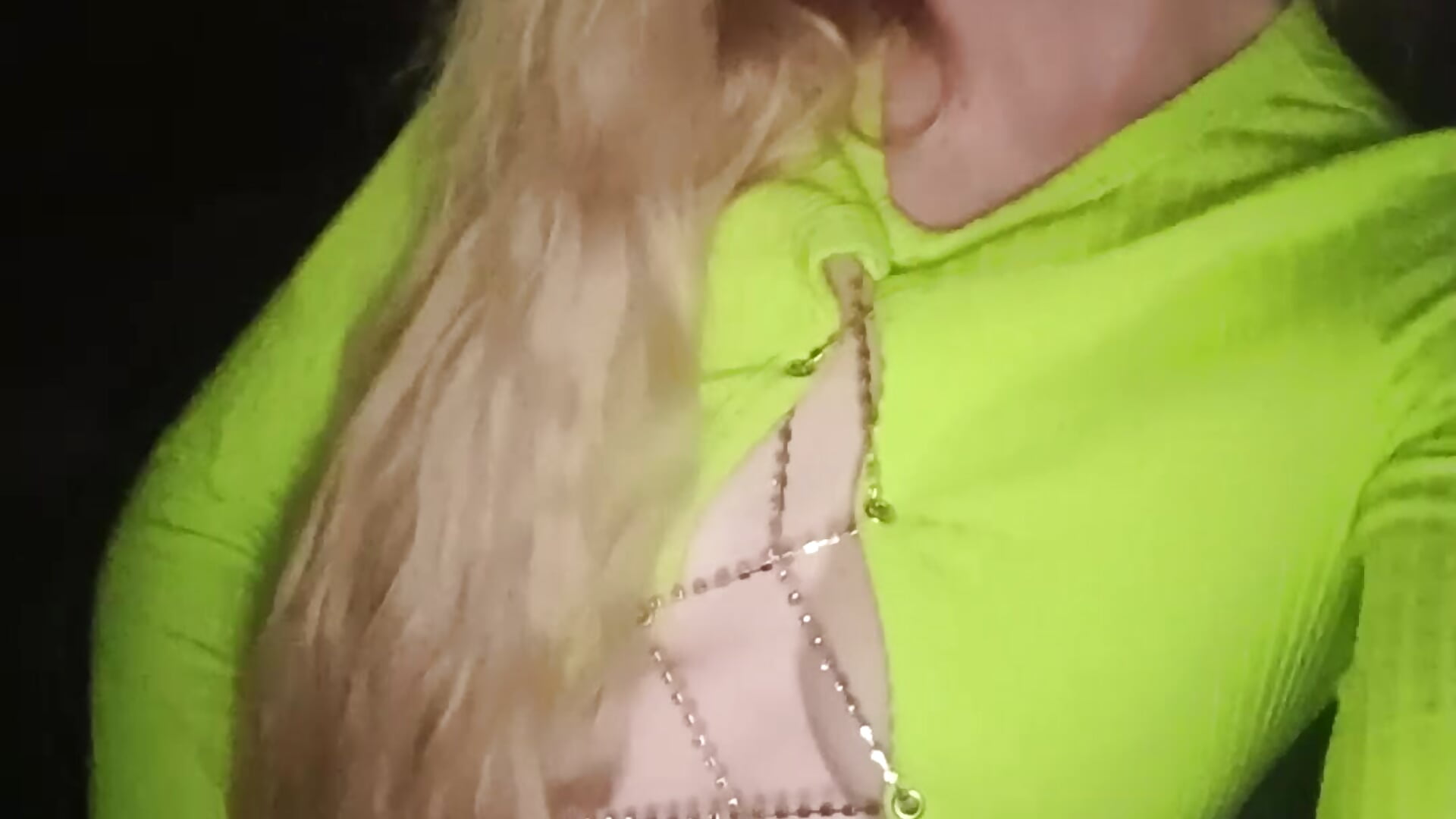 1000019735 - video by DeeA_Blondy cam model