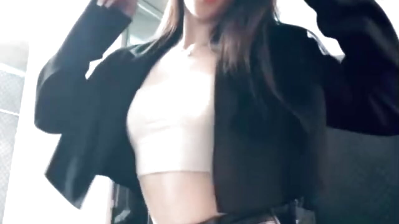🎶