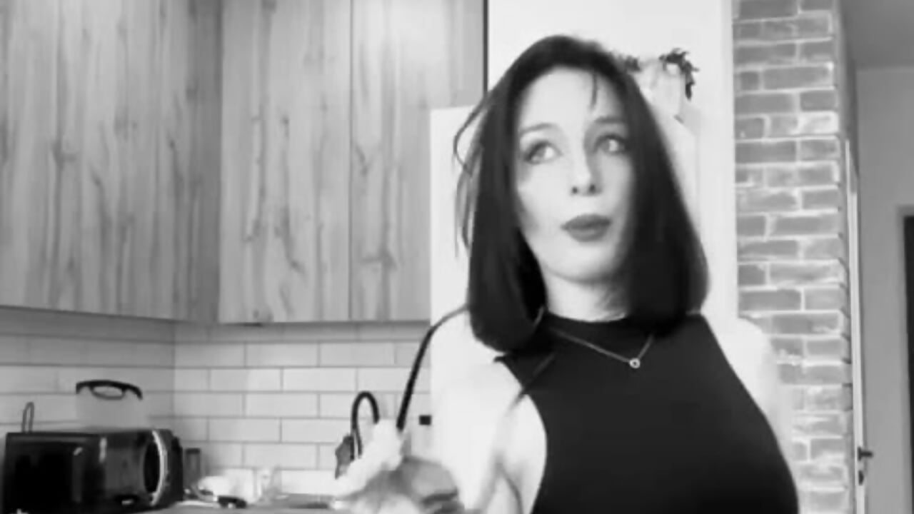 Sandracole моделімен жыныстық қатынас