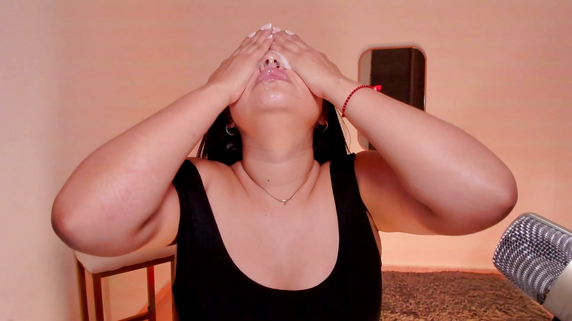 saliva on my face - video by alesianovaa cam model