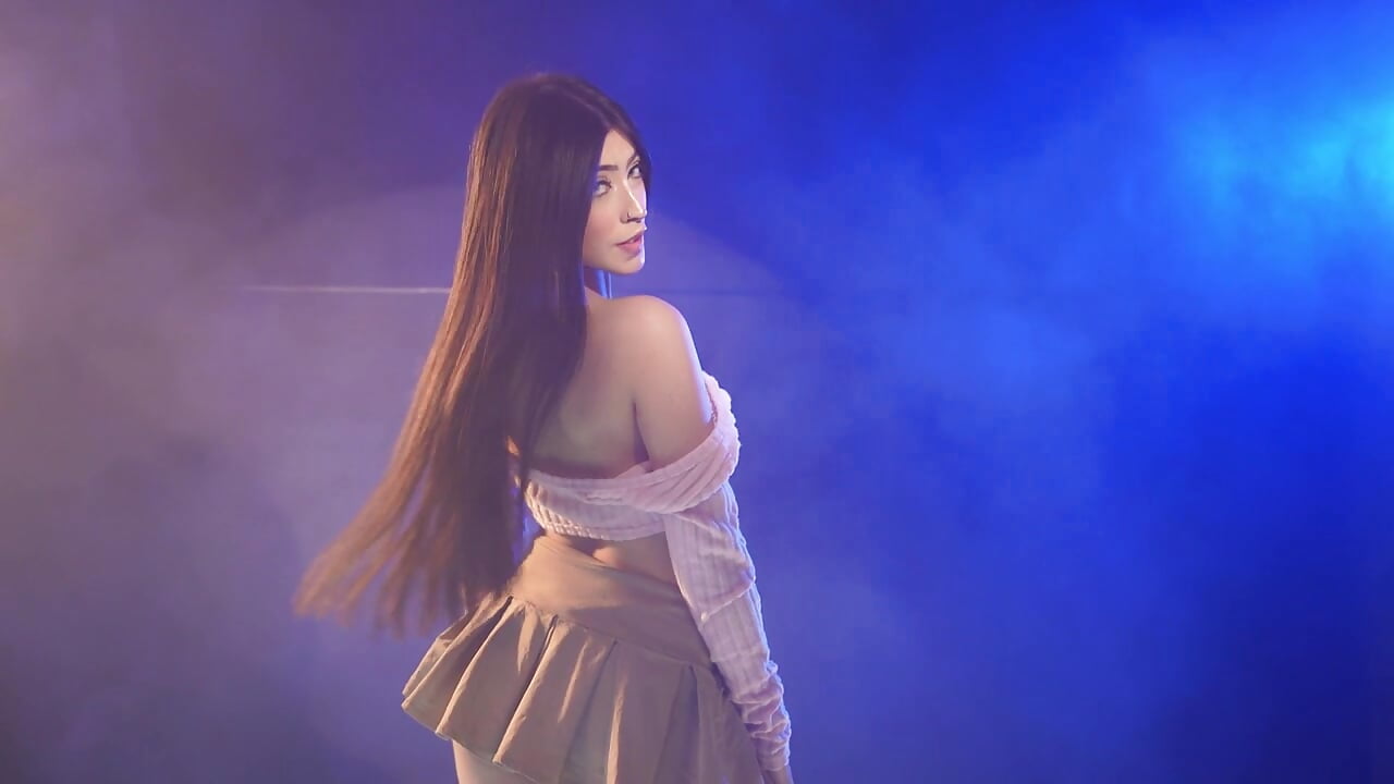 AMBER_BULL General Info Model Record - video oleh model kamera Ambar_Bull