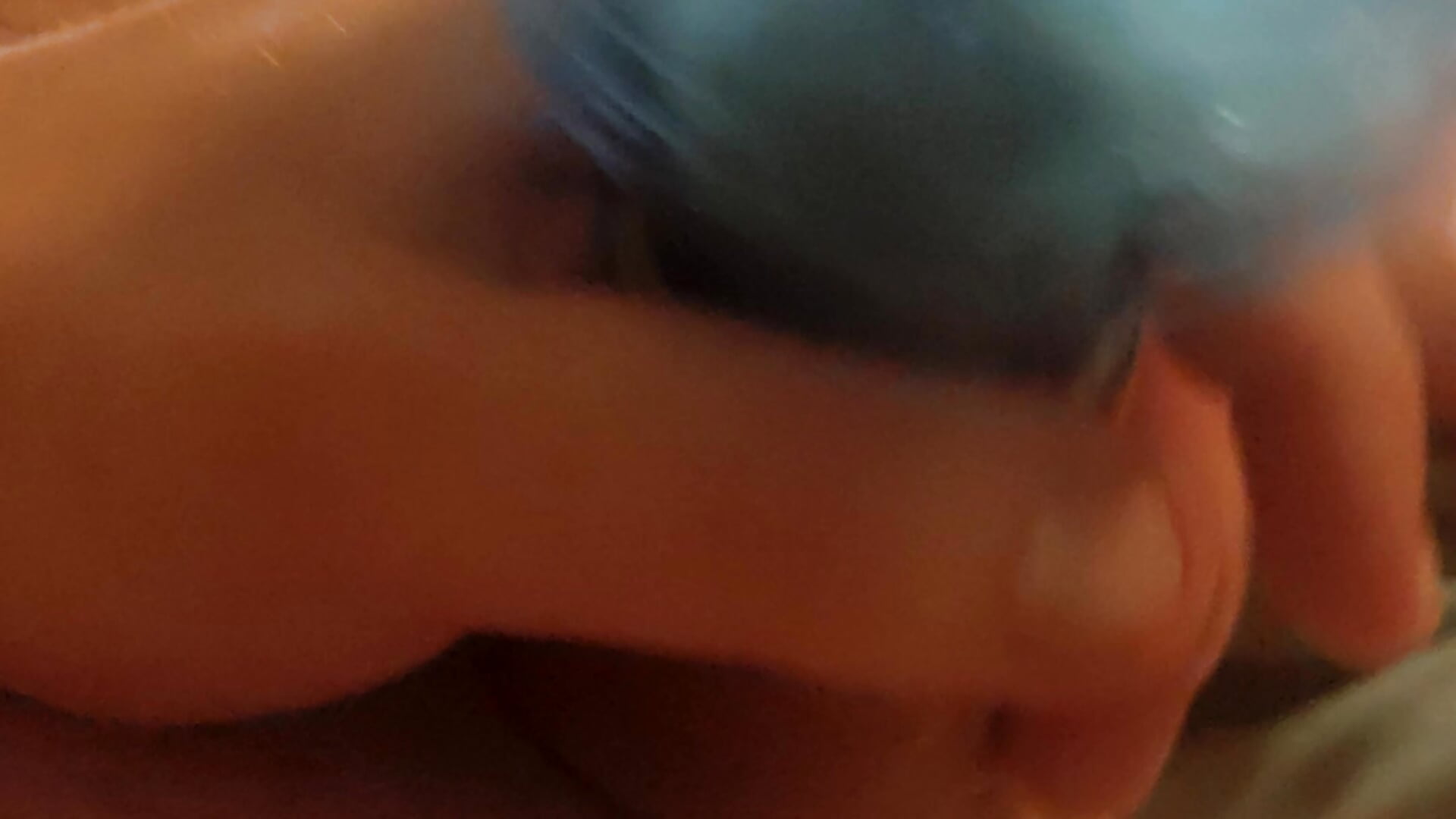 Cock and bottle - video của người mẫu cam blue-moon23