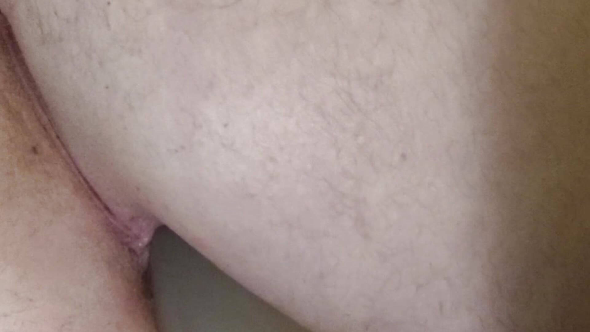 Hole – video od webkamerové modelky blue-moon23