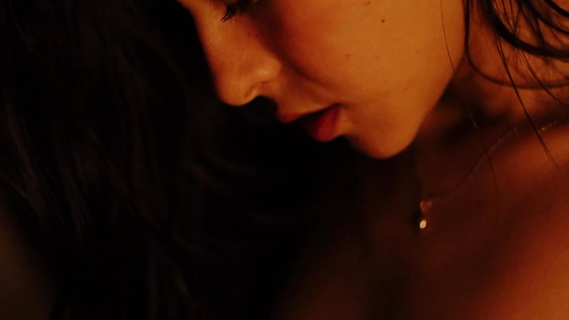 I want to be the canvas of your fantasies - video van ValkaGrecco cam-model