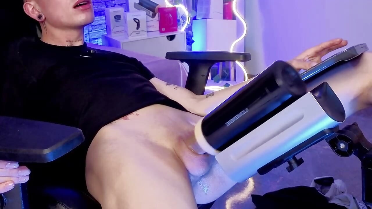 Shooting my milk in your ass 💦🍆🍑 - video oleh boyfox_tay kamera model