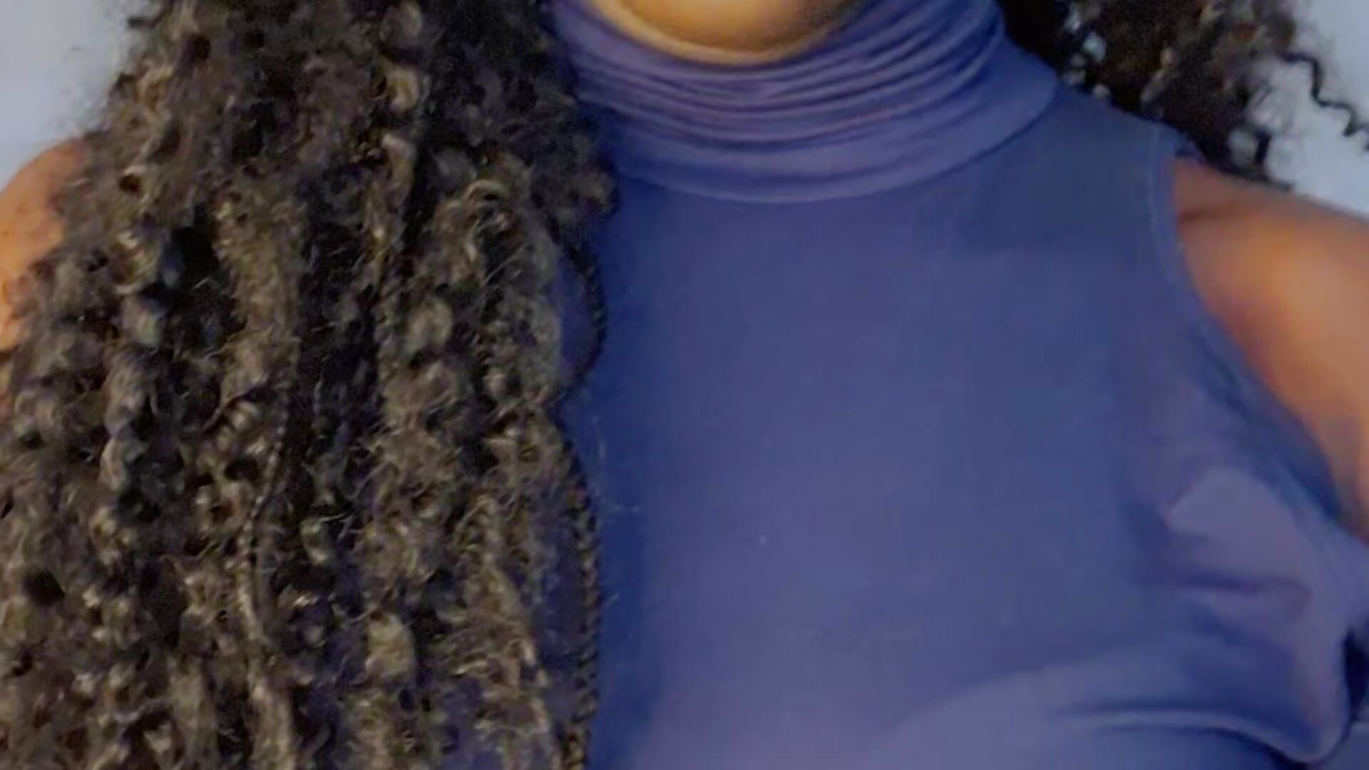 Chill time with music - video by Chatdoll2 cam model