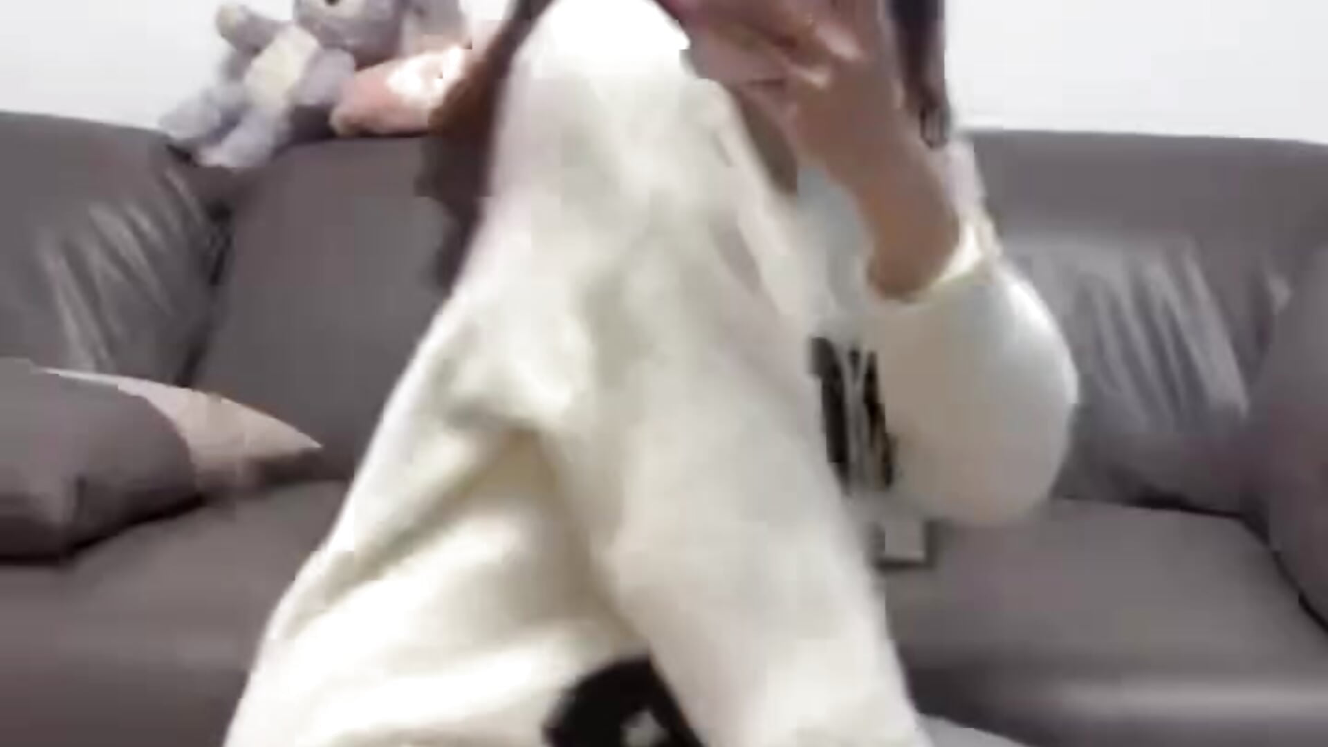 想要个狗狗 - video by oiu-77 cam model