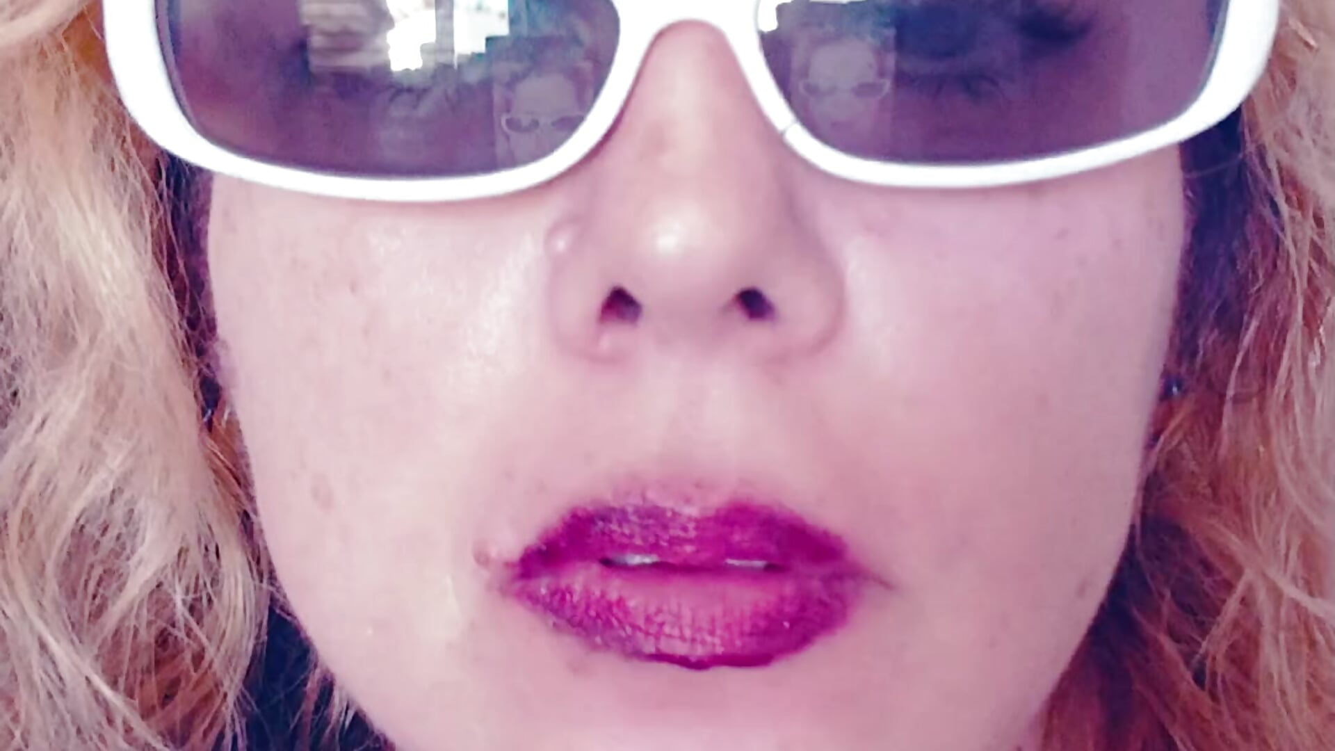 1000015748 - video av Harrmonix cam model