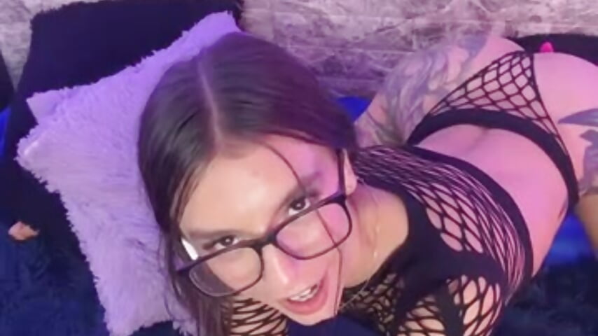 Spank me please. - Vídeo de MaryAnneeXOO, modelo de vídeos