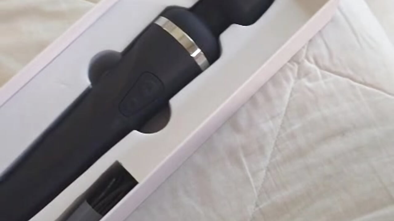 Trying out my new Lovense Domi… and I'm already loving it too much, come try it with me now 🔥🤤😈 - video aisha_duque kameramallilta