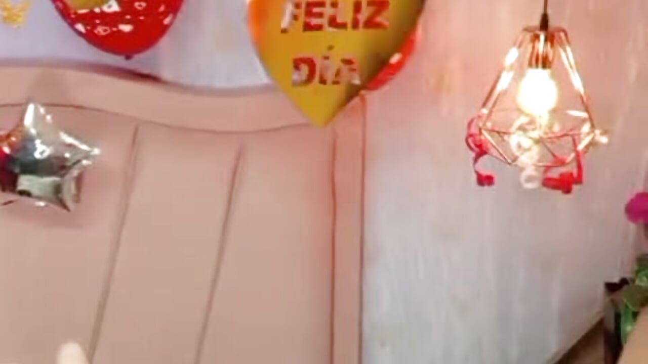 💋🌹I want to be the princess of your Valentine's Day💋🌹 – video af liz7skinny cam-model