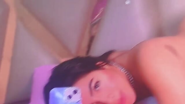 sin seems too irresistible😈🍑😏 - video by drooling4daddy cam model