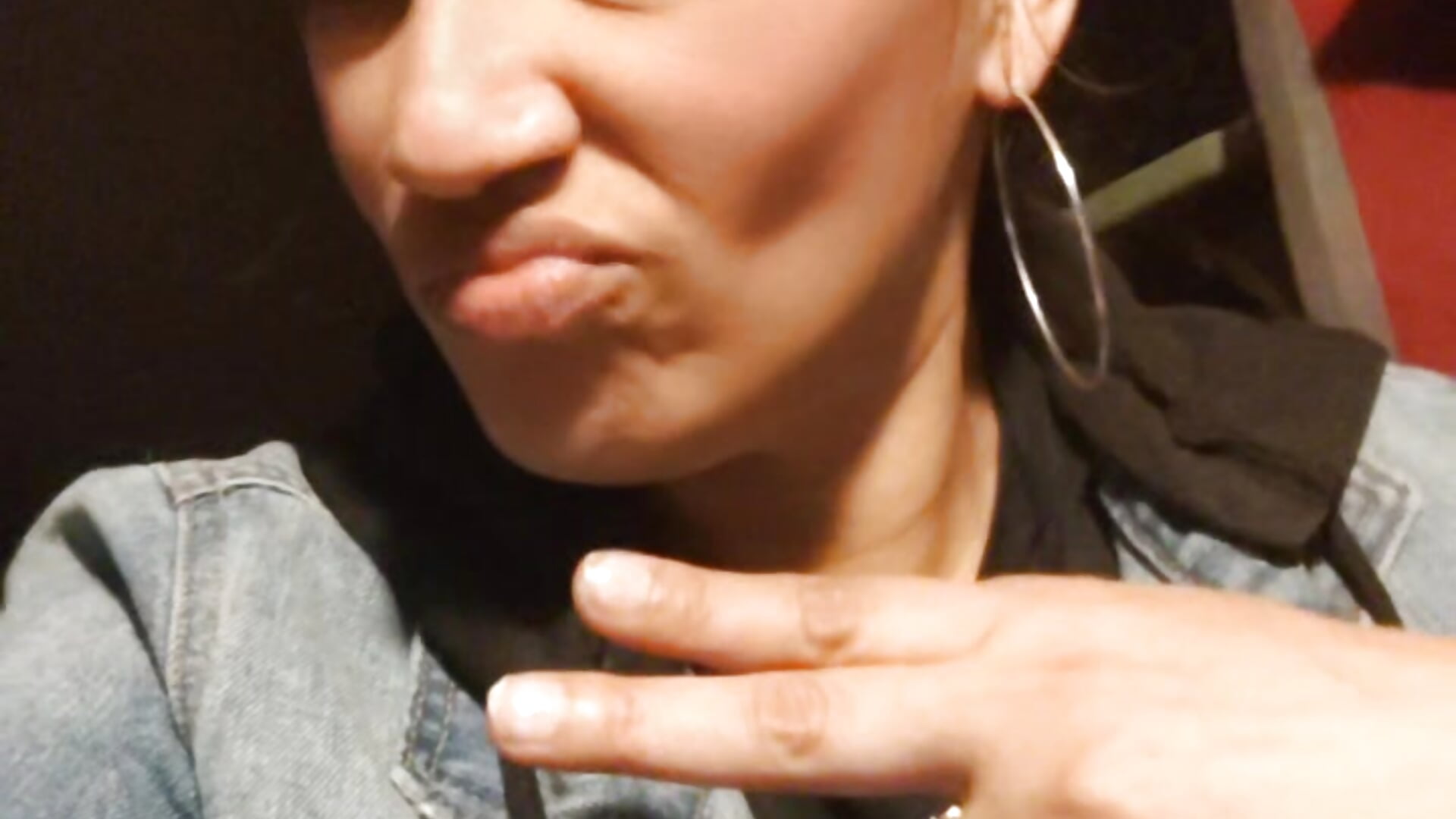 1000000205 - วิดีโอโดย butterflykhash89 โมเดลแคม