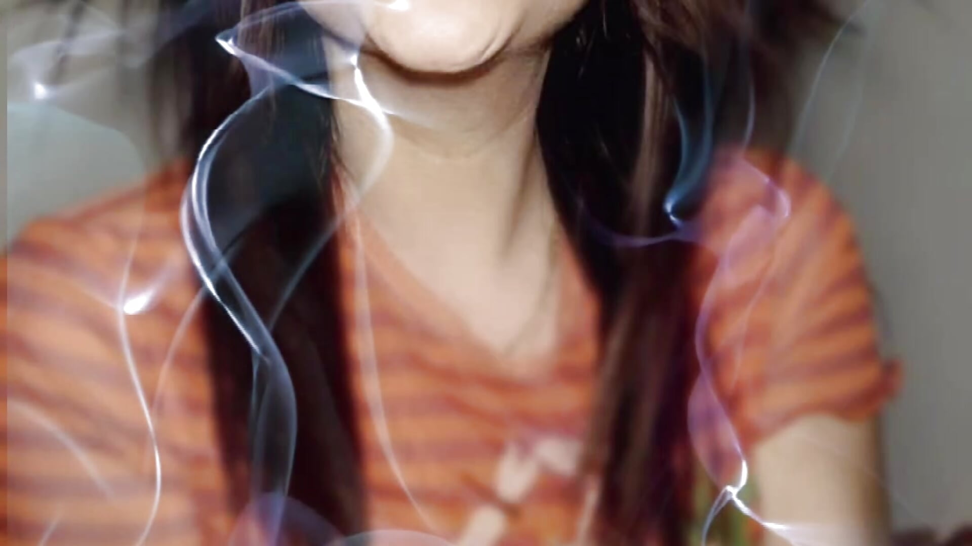 1000030475 - video by Foxy-Milfy cam model