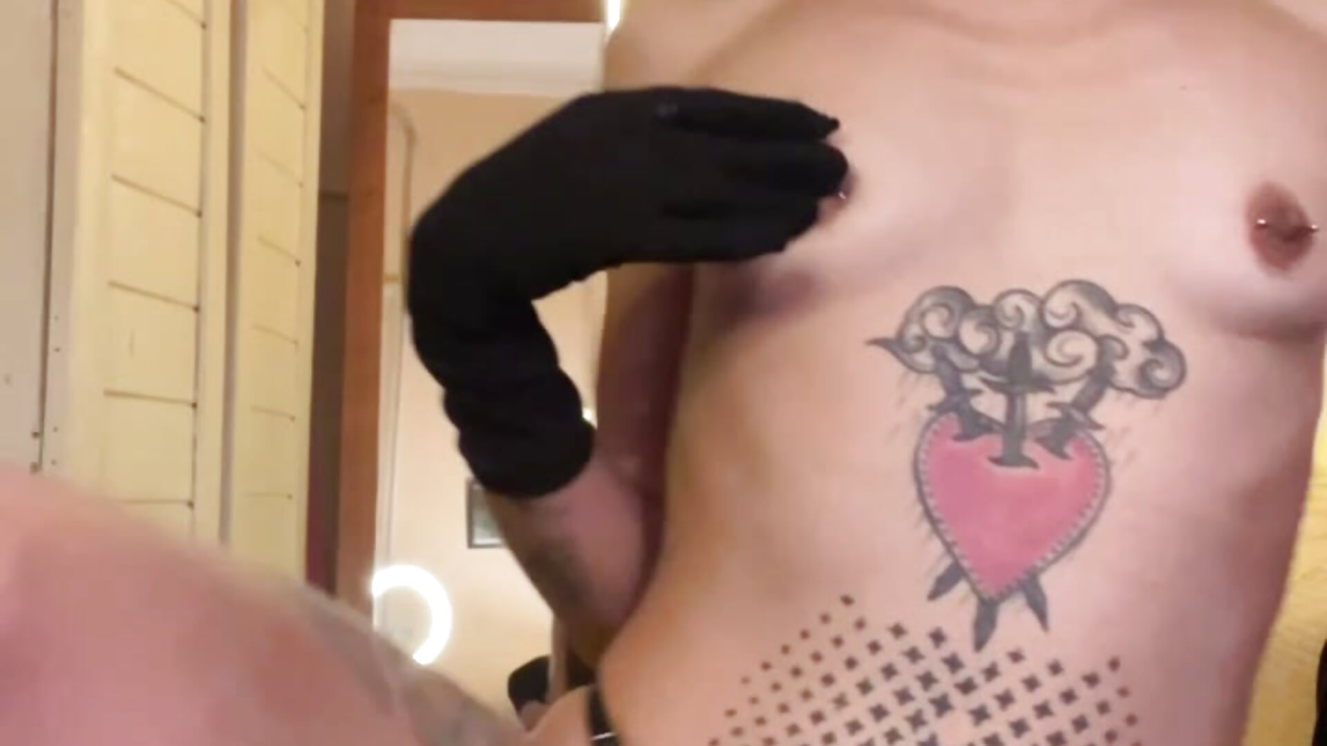 🥰 - video by blurxi cam model