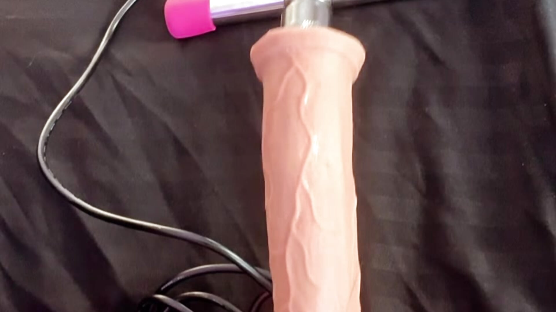 Please share with me and my toy－カメラキャストのMariee_roseeの動  画