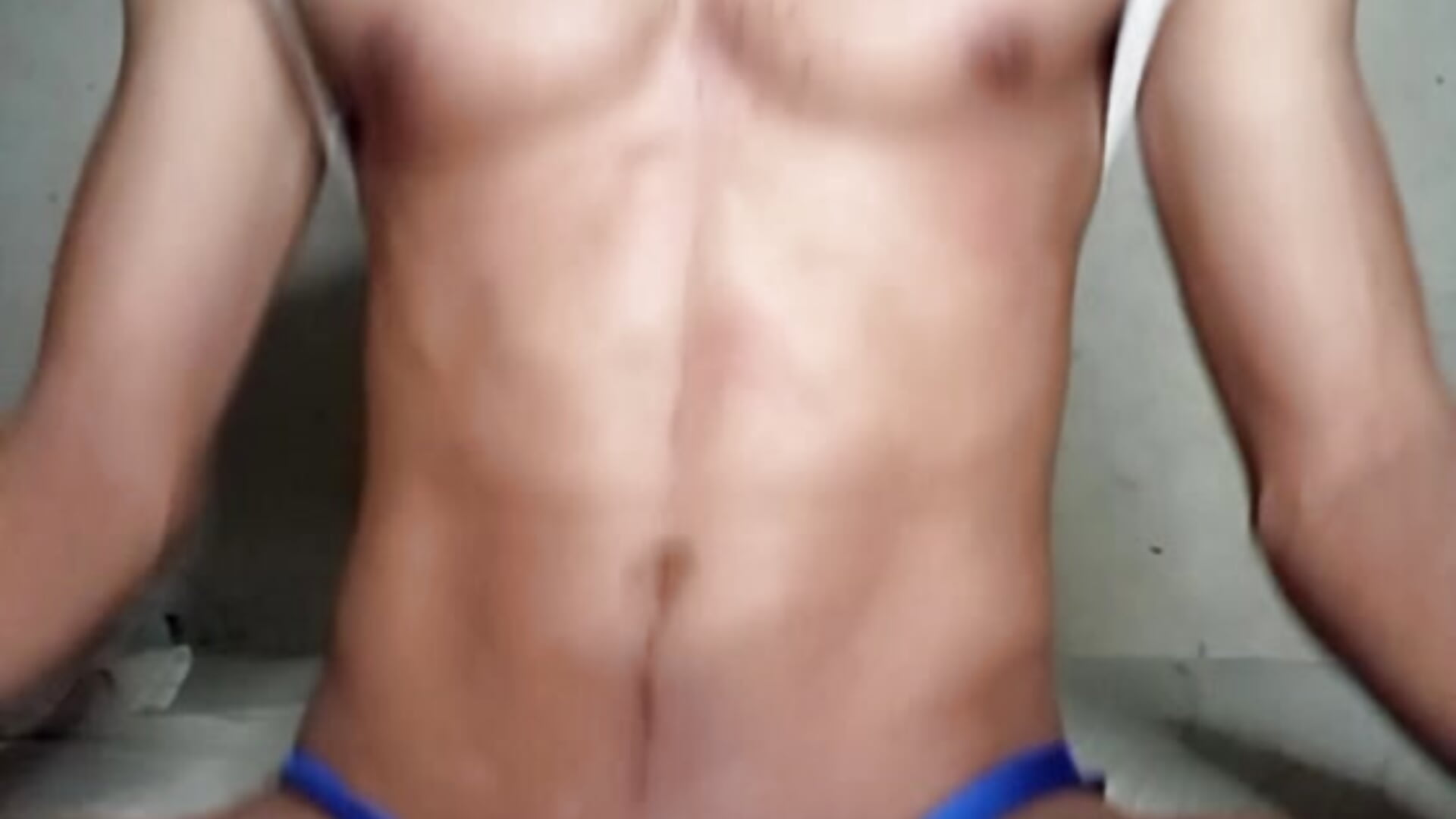 🫠 - video by Starboy_Grovee cam model