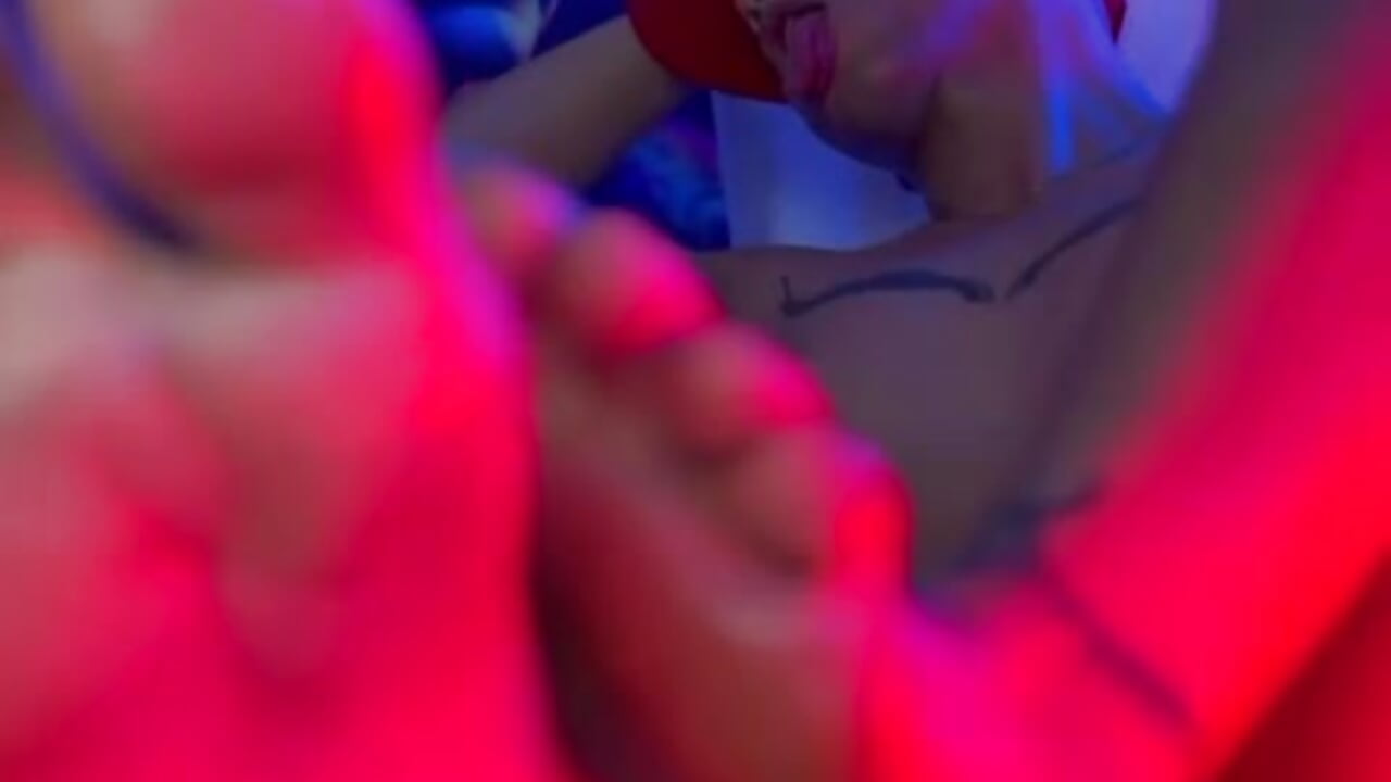 hot feets! 🔥 - jhosepMoreno 캠 모델의 동영상