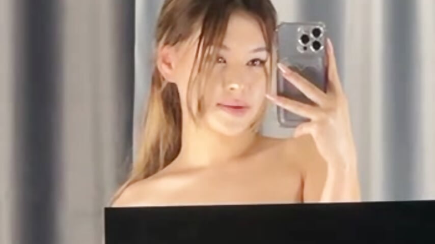 Me~