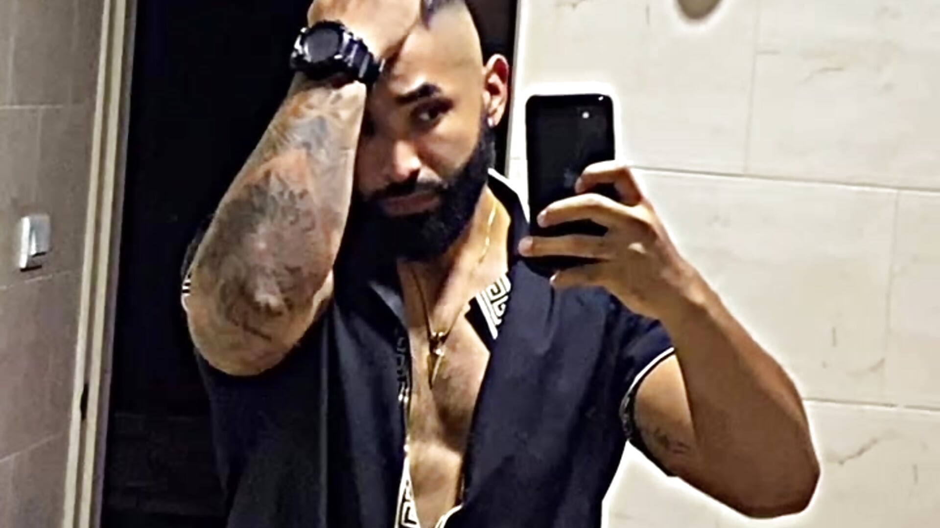 Party - video by Max-prada cam model