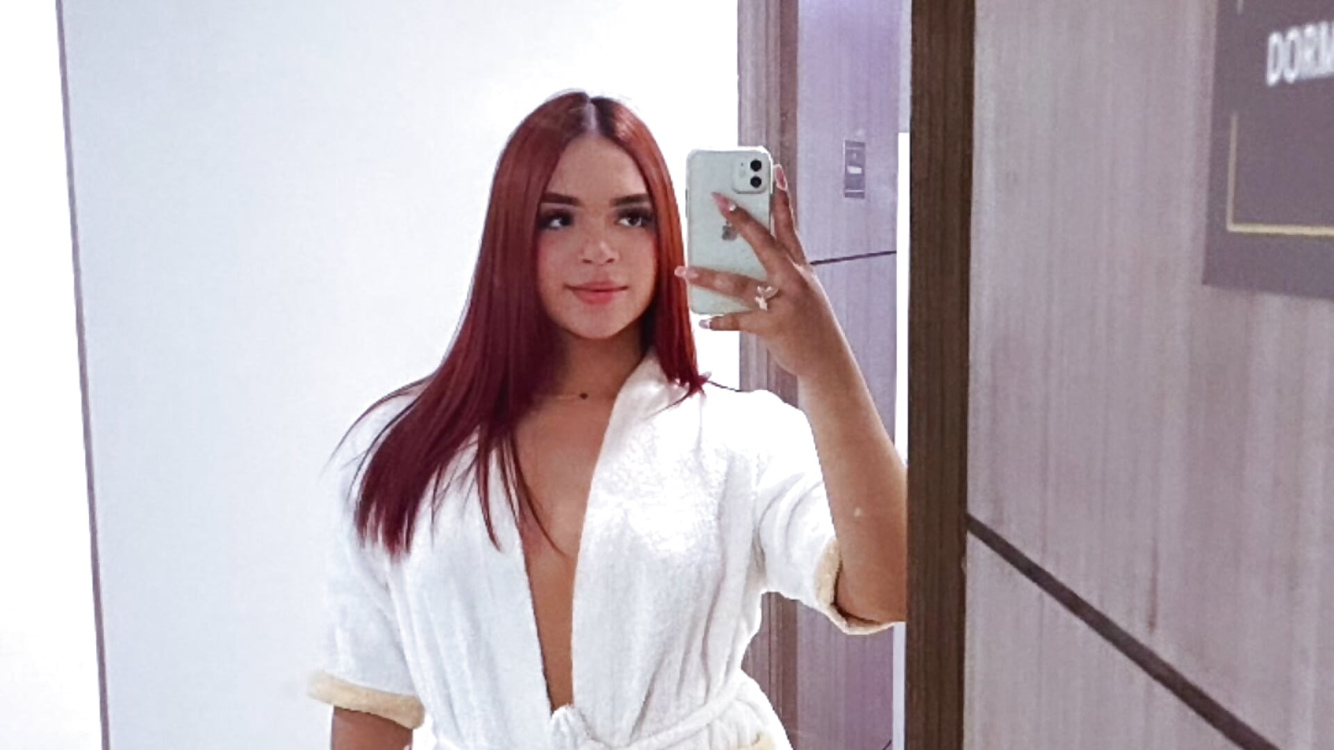 Duchadita 🛁🧼 - vídeo de la modelo de cam Nikita_Dragun_777