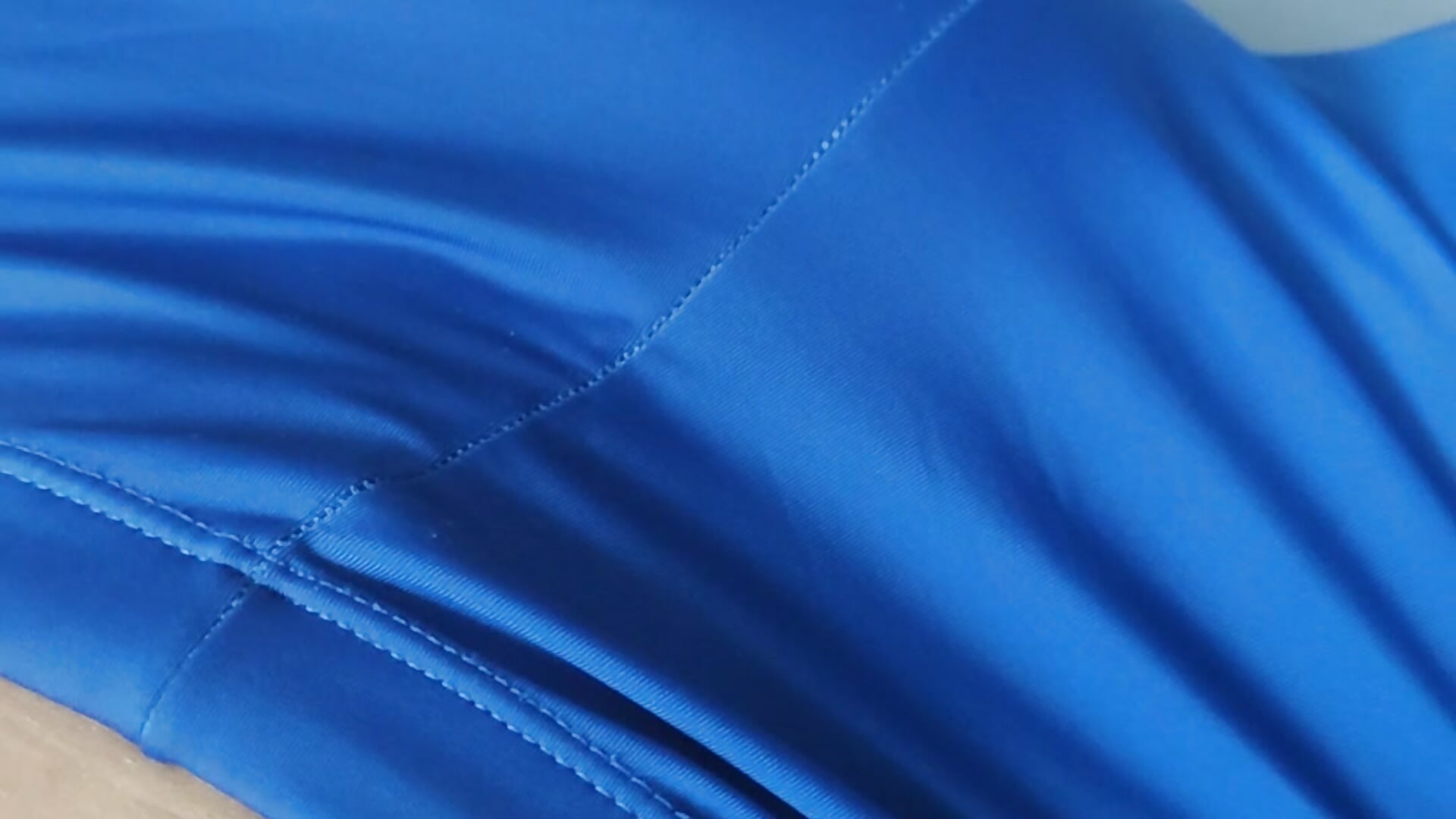 Un poco de mi - video od modelky/modela M-e-n-d-o-z-a