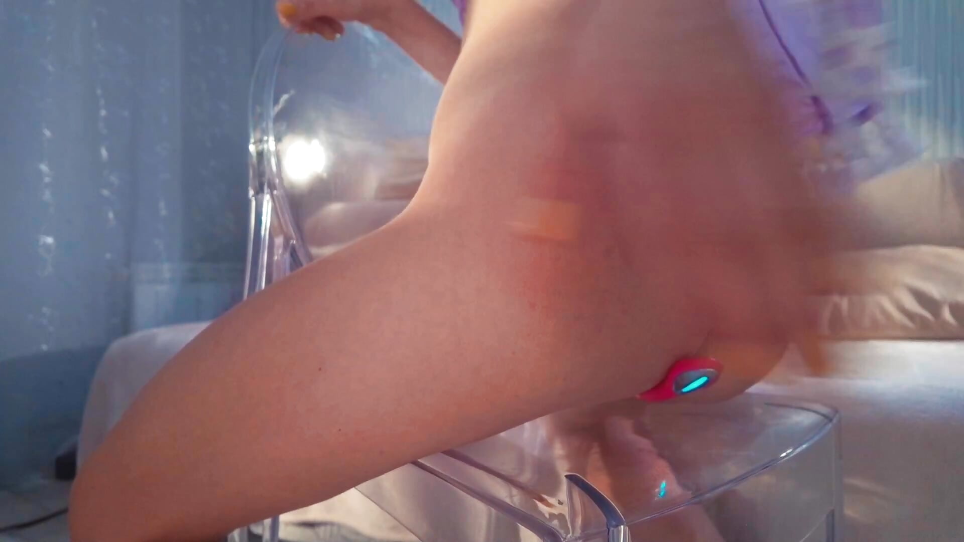 Spanks, spanks, spanks! 😁 - vidéo du modèle de showcams Anny_Blossom